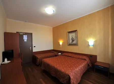 Nazionale Hotel 3*